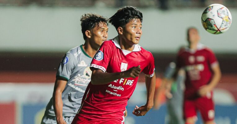 u Lạc Bộ Bóng Đá Persis Solo